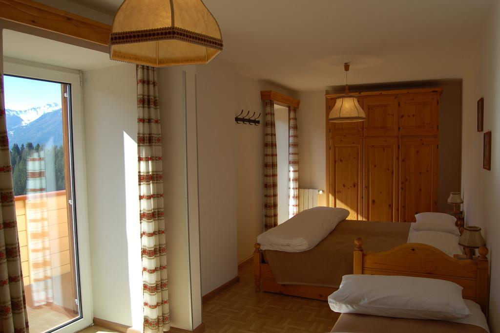 Hotel Millefiori Vigo di Fassa Cameră foto